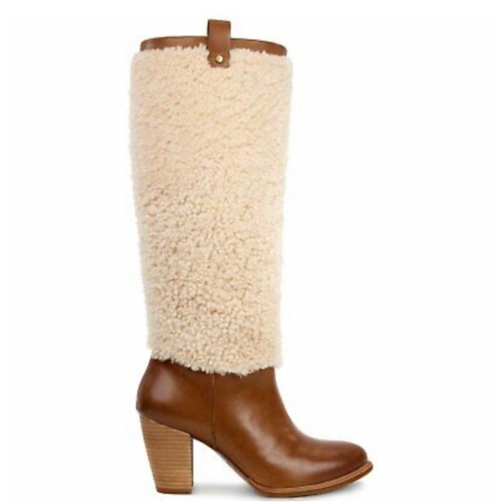 Ugg Ava Exposed Fur boot
